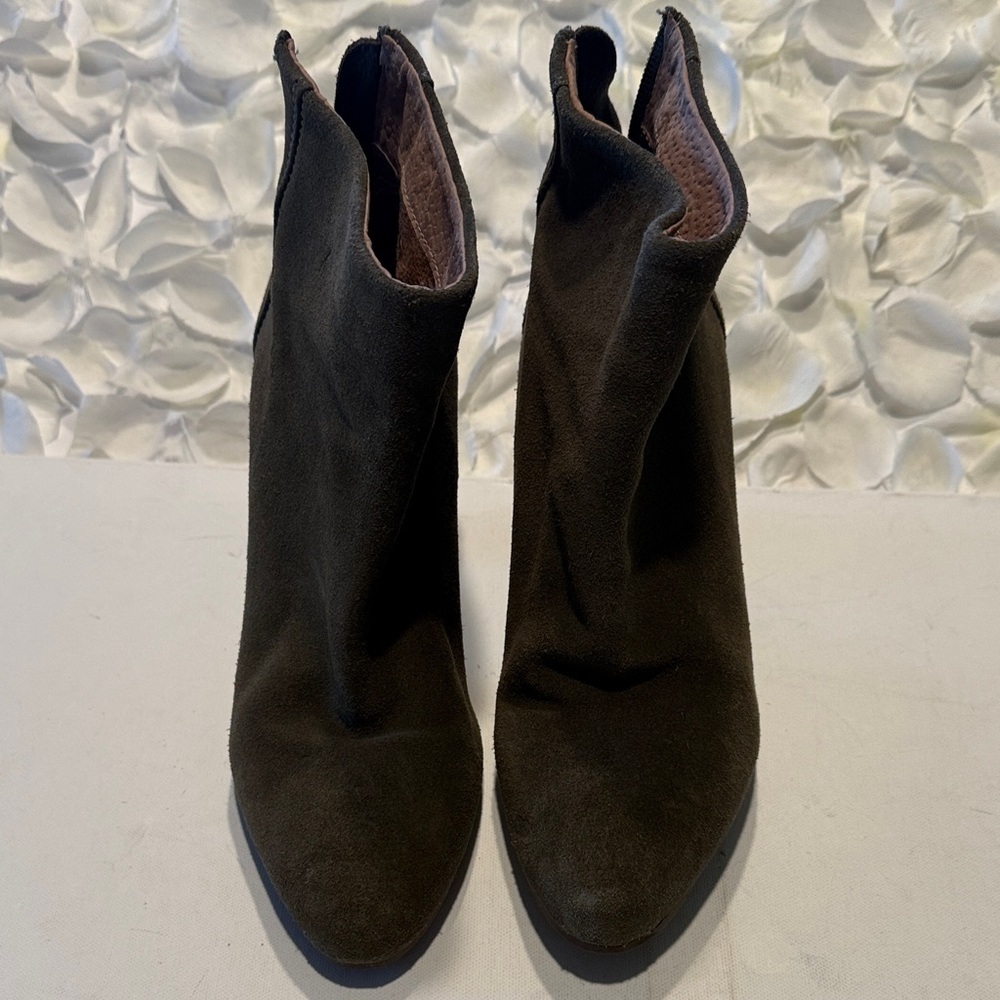 Seychelles Dark green Ankle Booties